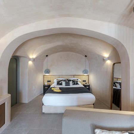 The Exotic Cave Suite Oía Dış mekan fotoğraf