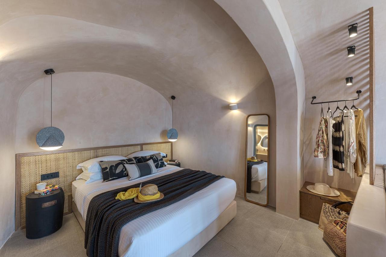 The Exotic Cave Suite Oía Dış mekan fotoğraf